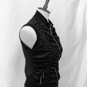 Sharagano zipper vest with pockets black S